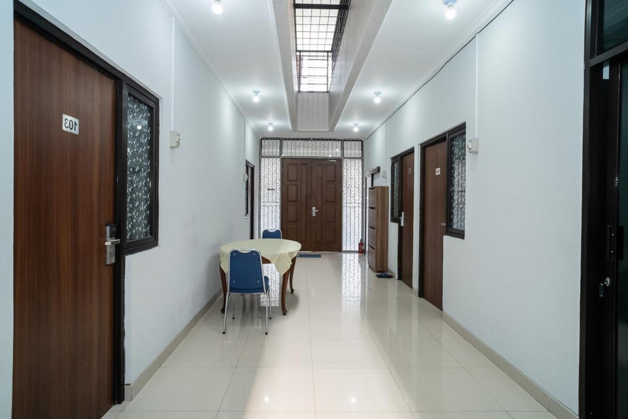 Hotel Koolkost Near Pasar Baru Giacarta Esterno foto