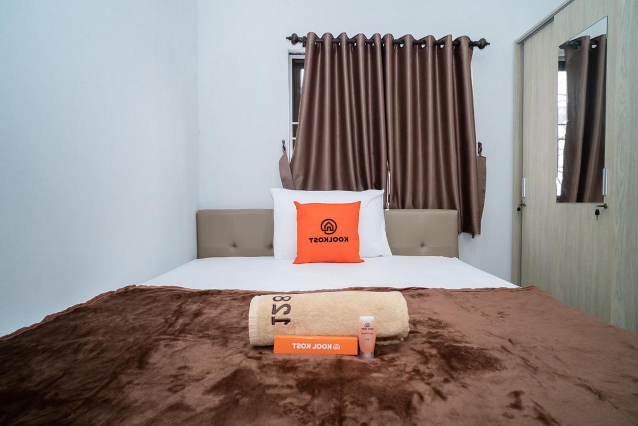 Hotel Koolkost Near Pasar Baru Giacarta Esterno foto