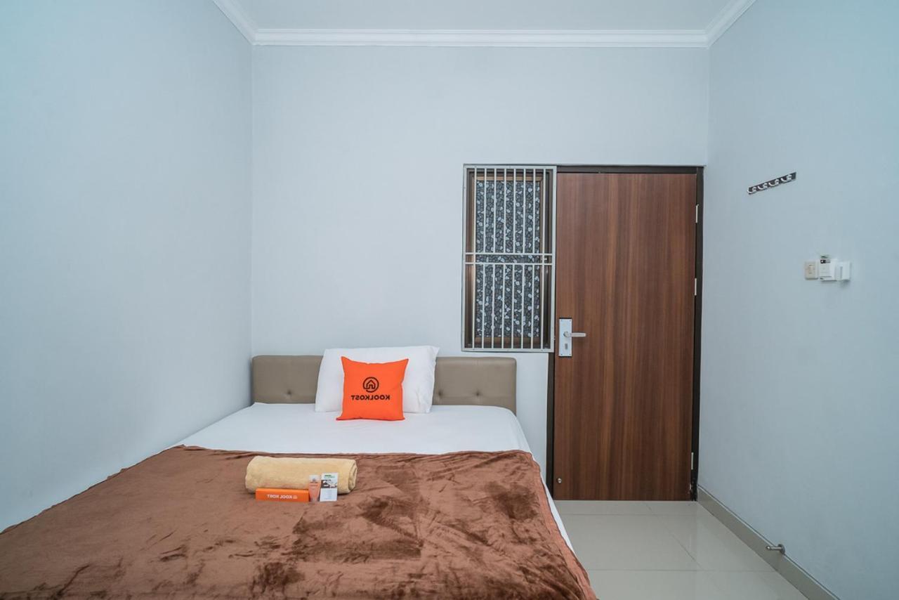 Hotel Koolkost Near Pasar Baru Giacarta Esterno foto
