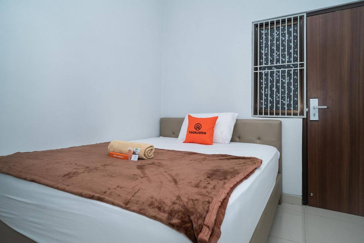 Hotel Koolkost Near Pasar Baru Giacarta Esterno foto